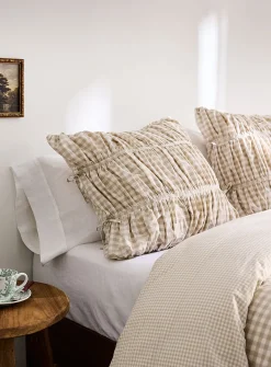 Small bows gingham pattern Euro pillow sham
