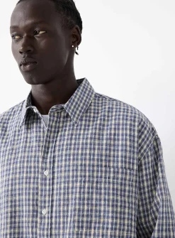 Small check shirt