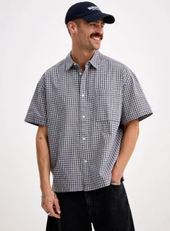 Small check shirt