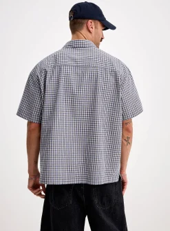 Small check shirt