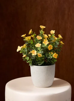 Small colourful flowers artificial plant