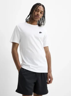 Small logo Sportswear Club T-shirt