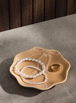 Small orange bow tray