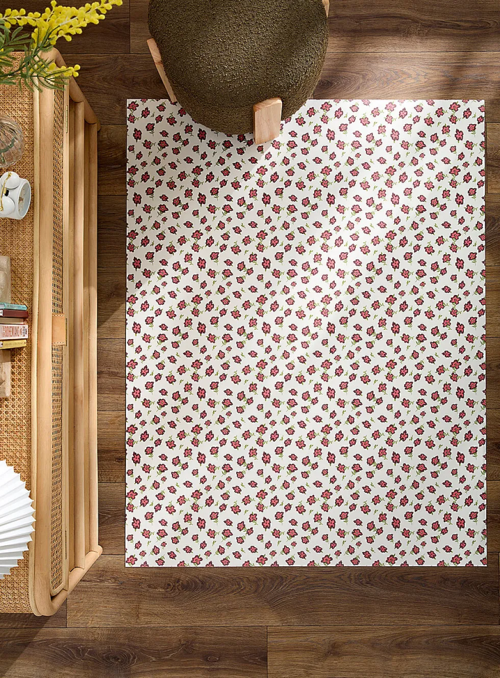 Small red flowers vinyl rug