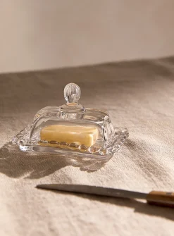 Small scalloped butter dish