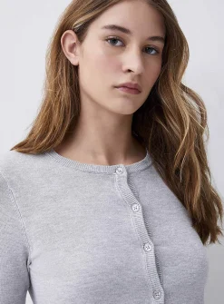 Small-button fine-knit cardigan