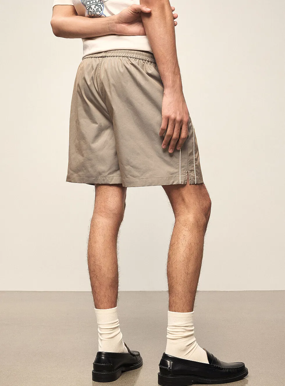 Smith moiré weave short