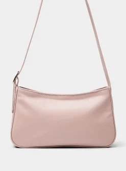Smooth minimalist baguette bag
