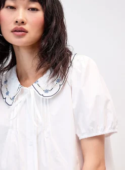 Snowflake embroidery Peter Pan collar blouse