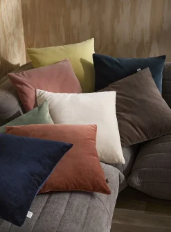 Soft cotton velvet removable-cover cushion