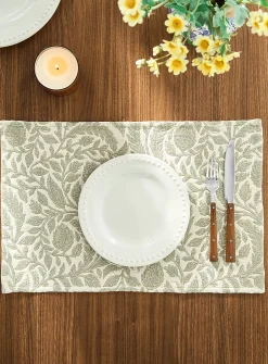 Soft flora placemat
