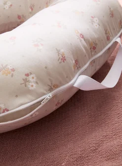 Soft foliage nursing pillow