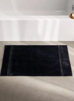 Soft plush bath mat