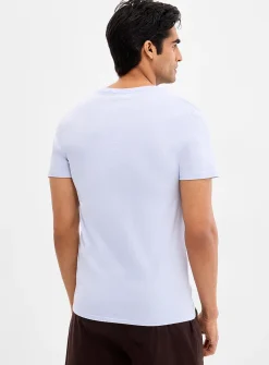 Solid comfortable undershirt