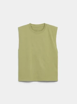 Solid cropped tank
