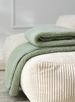 Solid high pile fleece throw