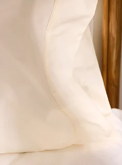 Solid pillowcase for children