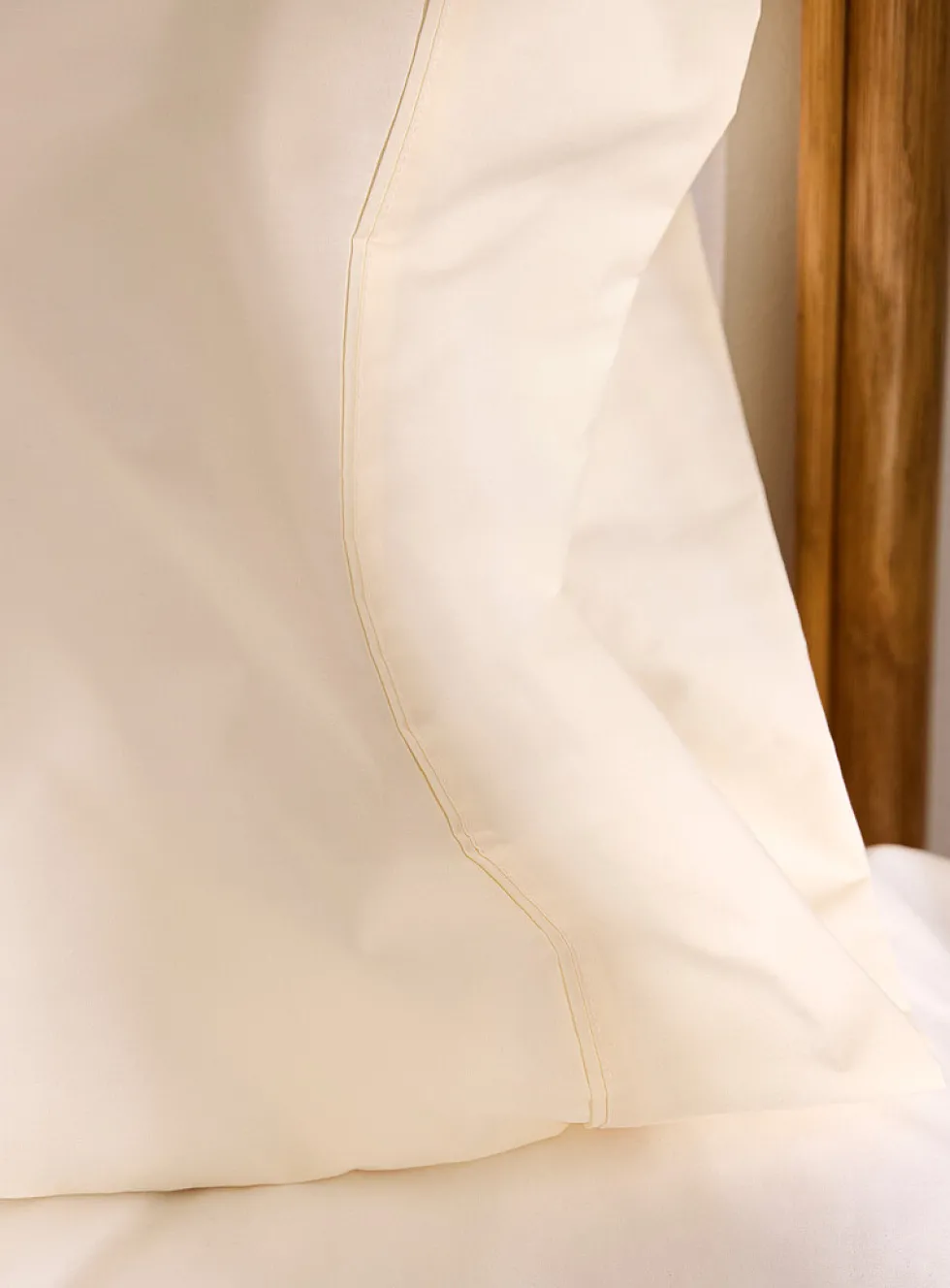 Solid pillowcase for children