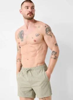 Solid swim trunk