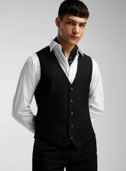 Solid vest