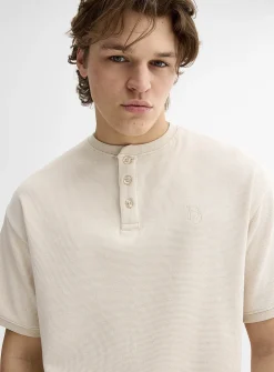 Solid waffle Henley T-shirt