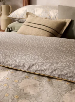 Soothing poppies percale plus duvet cover