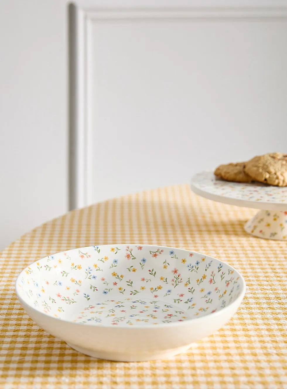 Spring flowers large bowl