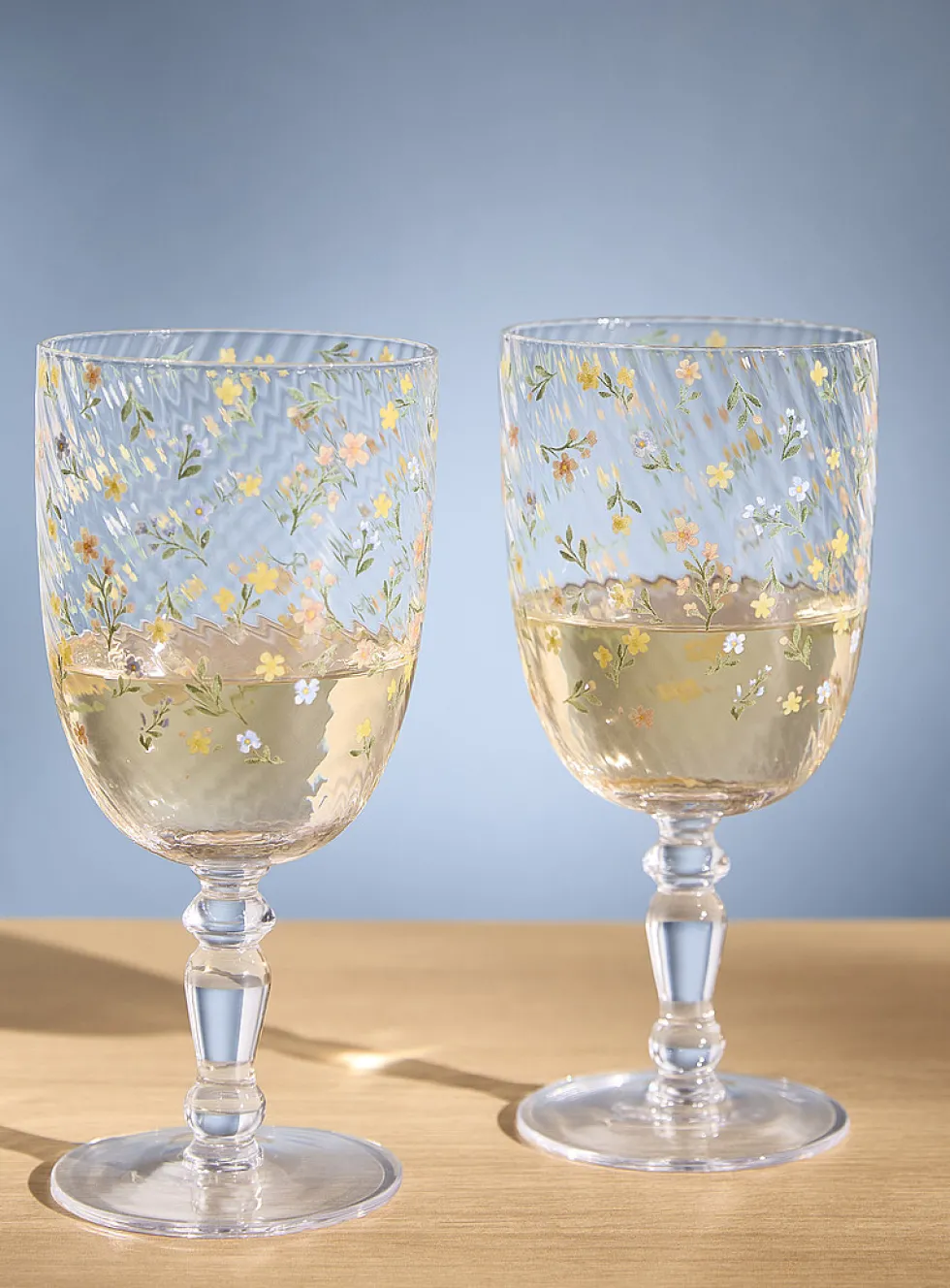 Spring flowers wine glasses