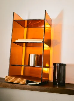 Stackable polycarbonate shelving