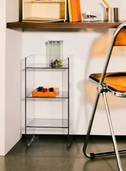 Stackable polycarbonate shelving