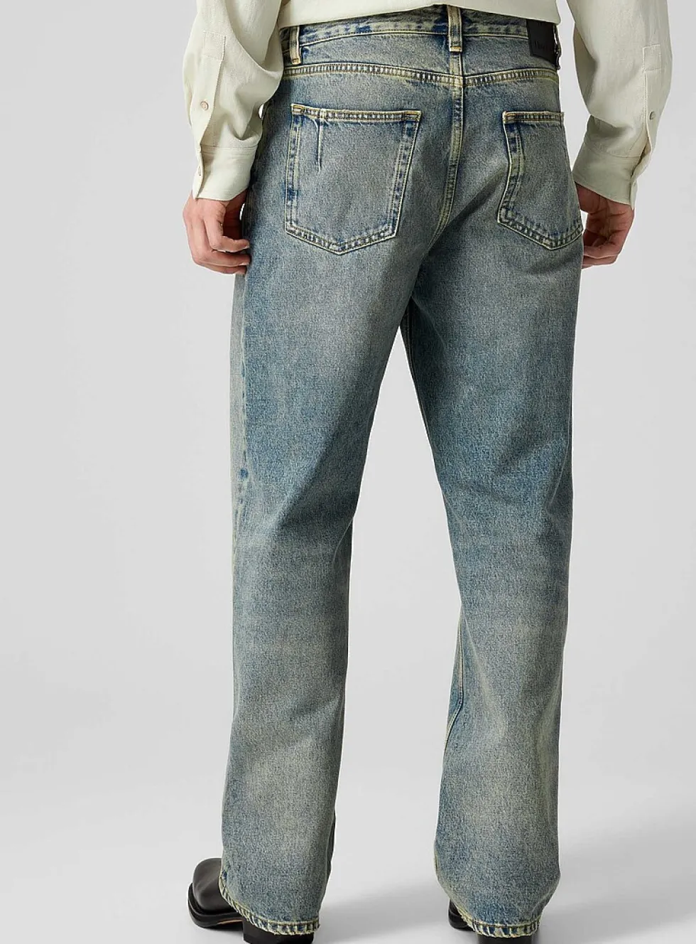 Steve faded straight-leg jean