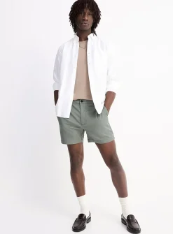Stretch chino short