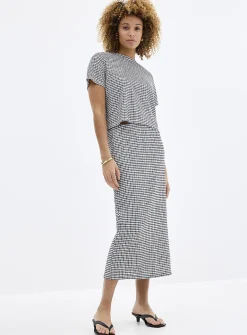 Stretch gingham pencil skirt