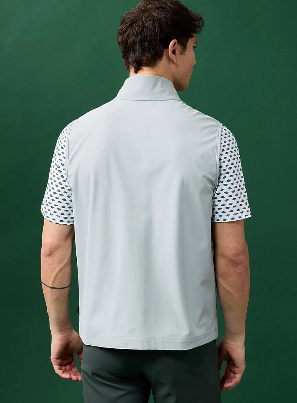 Stretch golf vest