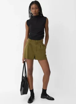 Stretch pleated dress short