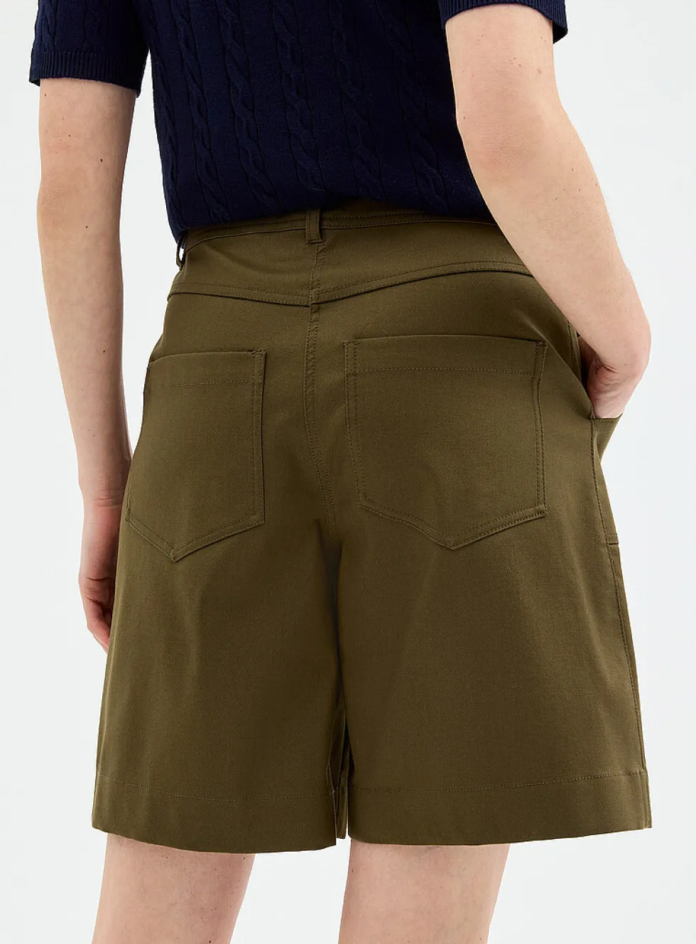 Stretch structured twill short