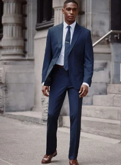 Stretch suit