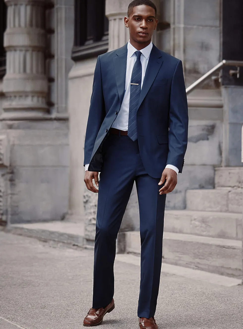 Stretch suit