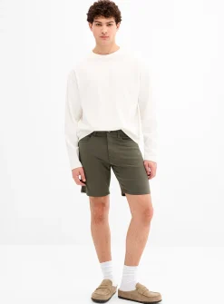 Stretch twill Bermudas