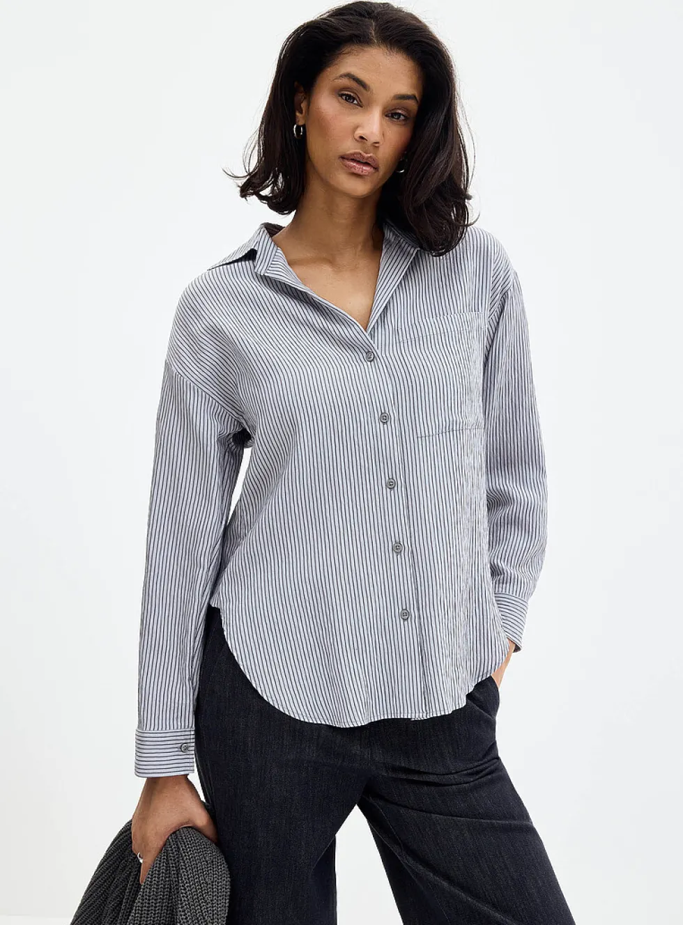 Striped flowy crinkled shirt