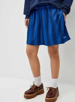 Striped mesh Bermuda short