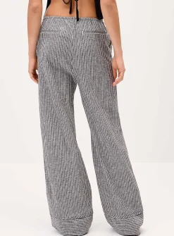 Striped wide-leg pant