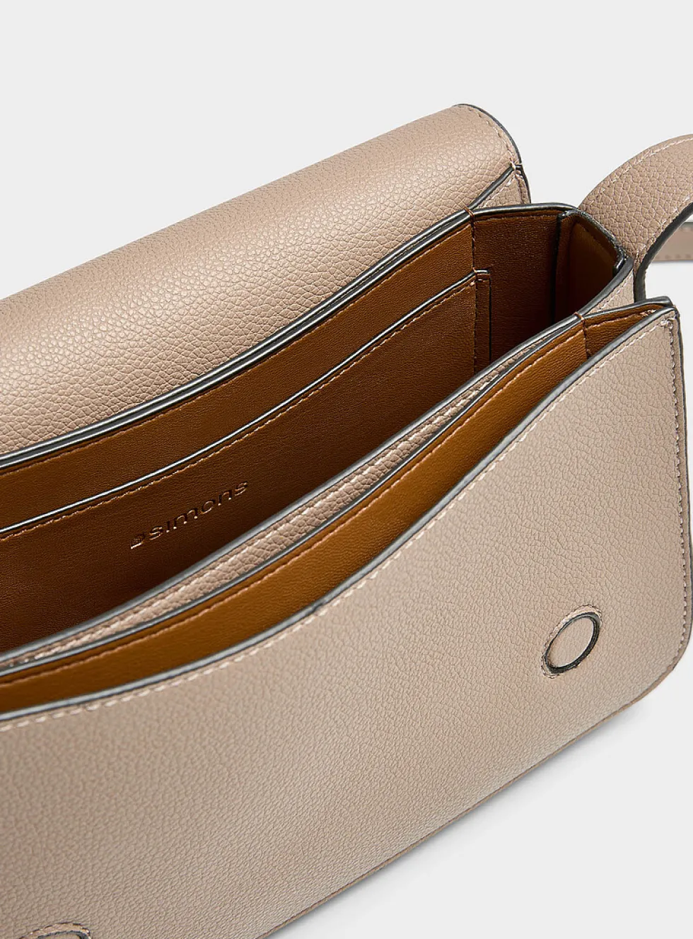 Structured crossbody bag