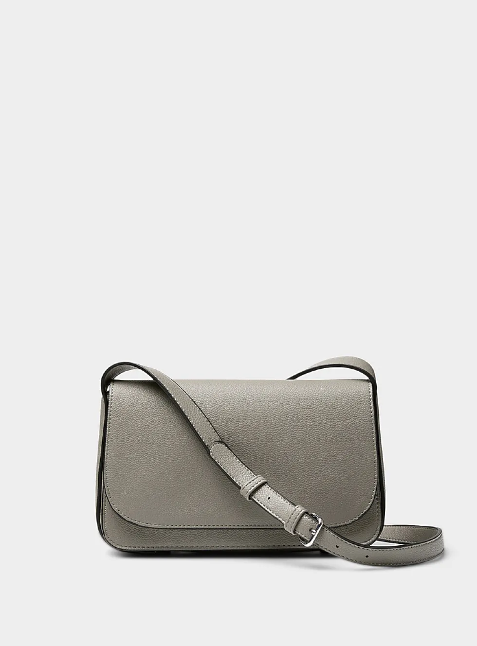 Structured crossbody bag