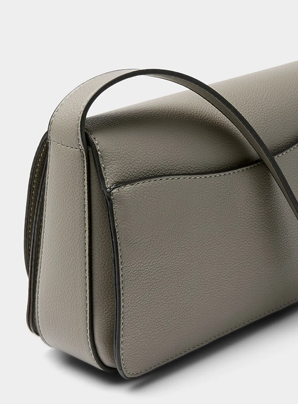 Structured crossbody bag
