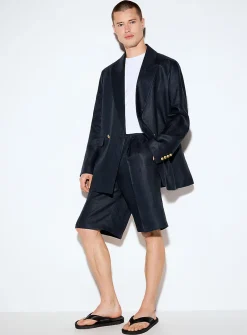 Stylish pure linen Bermudas