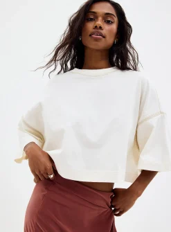 Subtle embroidery boxy-fit T-shirt