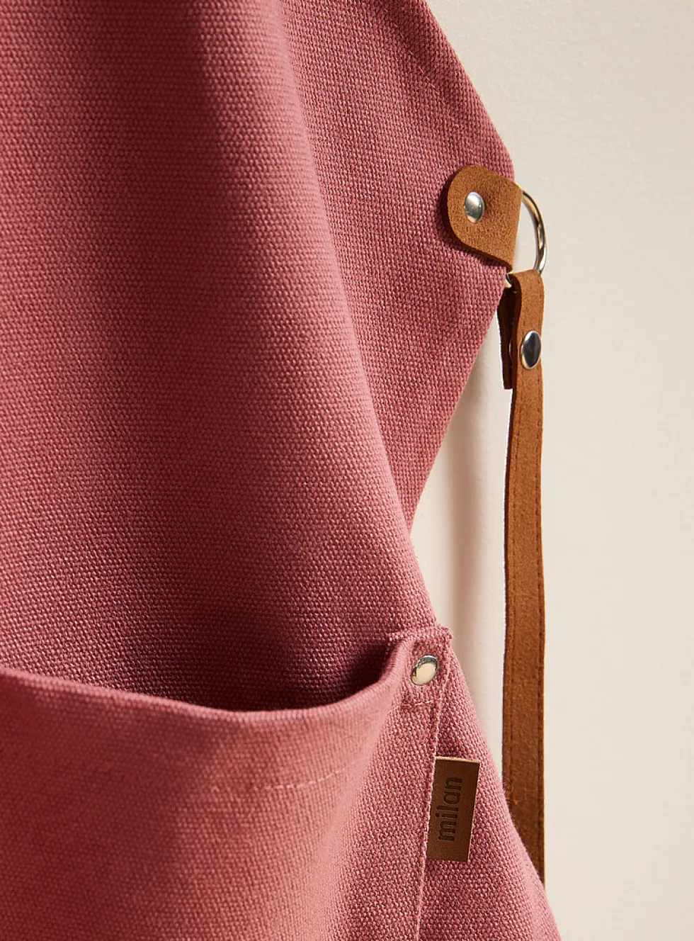 Suede accents coloured apron