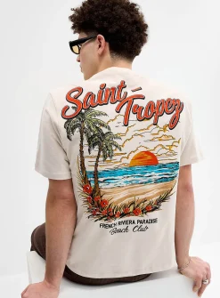 Sunny destination graphic T-shirt