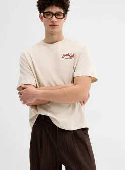 Sunny destination graphic T-shirt